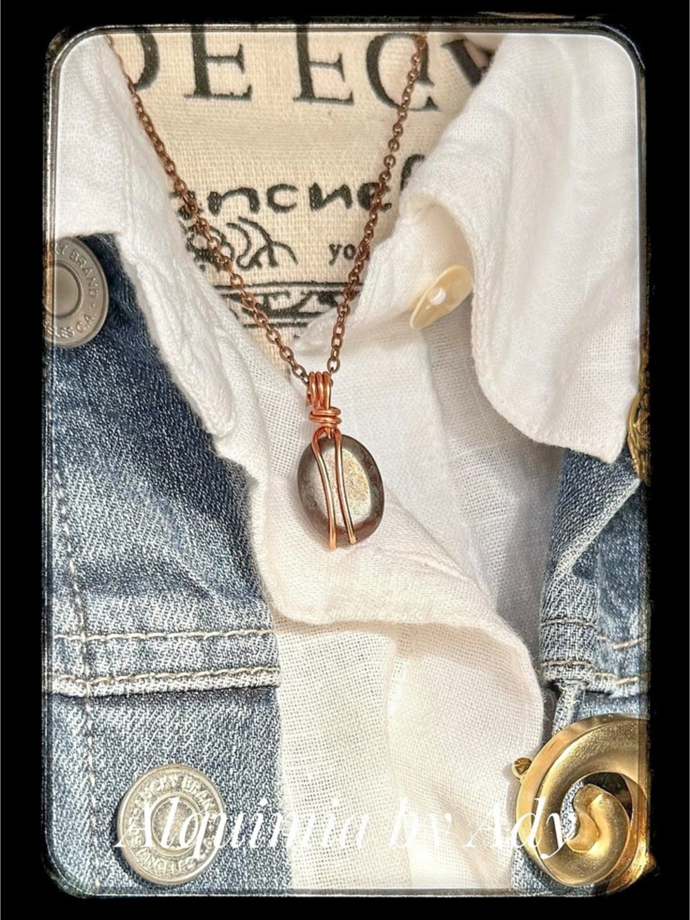 Que sera + Stone Pendant Necklace Brown & Copper